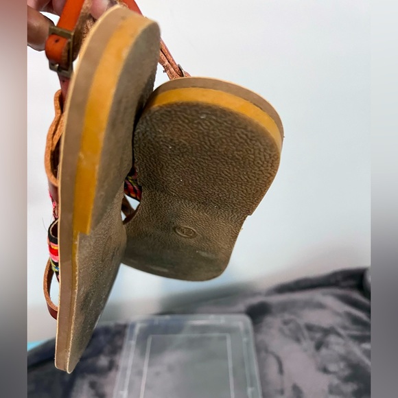 MOSSIMO THONG SANDALS - Picture 4 of 5